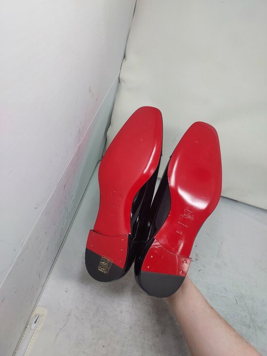 Christian Louboutin Greg on MENS Flat Patent Leather Shoe main image 4